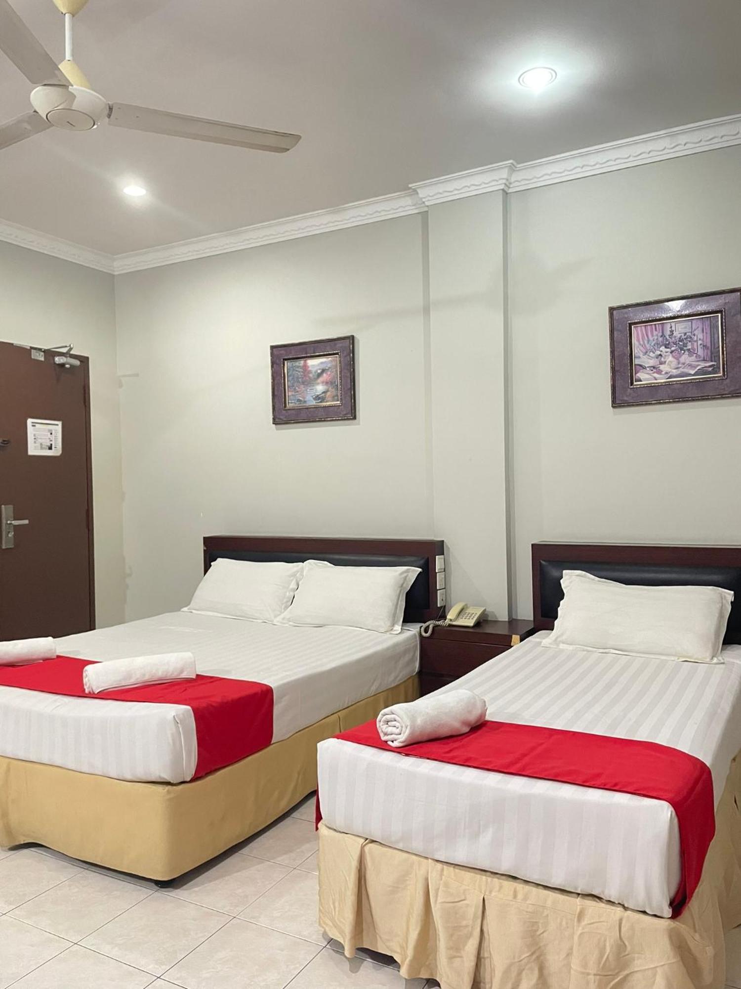 Bayu View Hotel Кланг Екстериор снимка